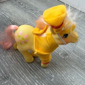 Vintage G1 My Little Pony Wear
Shake up the band
